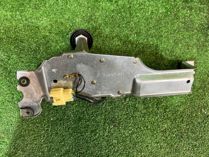 Моторчик заднего дворника SUBARU LANCASTER OEM 86511AE010 BH9 1998 EJ254 AT