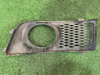 ฝาครอบรอบไฟตัดหมอกซ้าย SUBARU LEGACY OEM 57731AE070 BE5 2000 WHITE 51E