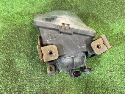 左フォグランプ Koito 114-20580 L SUBARU LEGACY OEM 84501AE030 BE5 2000