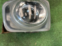 右雾灯 Koito 114-20580 R SUBARU LEGACY OEM 84501AE020 BE5 2000
