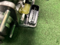 Главный тормозной цилиндр TOYOTA PRIUS OEM 47050-47160 47070-47060 ZVW30 2012 2ZRFXE