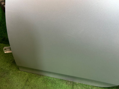 Puerta trasera izquierda цвет 1F7 TOYOTA PRIUS OEM 67004-47080 ZVW30 2012 SILVER 1F7