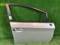 Right front door цвет 1F7 67001-47070 TOYOTA PRIUS