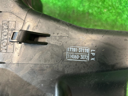 กล่องกรองอากาศ TOYOTA PRIUS OEM 17700-37252 ZVW30 2012 2ZRFXE