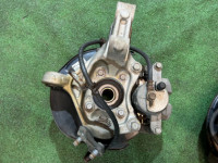 Bujes delanteros TOYOTA PRIUS OEM 43550-47011 43550-47011 43512-47040 ZVW30 2012 2ZRFXE
