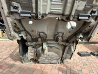 车身后段 задняя часть кузова цвет 1F7 TOYOTA PRIUS OEM 61601-47090 61602-47091 ZVW30 2012 SILVER 1F7