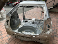 车身后段 задняя часть кузова цвет 1F7 TOYOTA PRIUS OEM 61601-47090 61602-47091 ZVW30 2012 SILVER 1F7