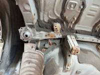 车身后段 задняя часть кузова цвет 1F7 TOYOTA PRIUS OEM 61601-47090 61602-47091 ZVW30 2012 SILVER 1F7