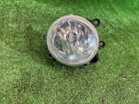 Фара противотуманная правая TOYOTA PRIUS OEM 81210-12230 ZVW30 2012