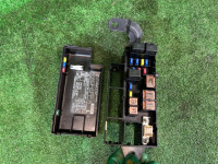ヒューズボックス SUBARU FORESTER OEM 82231SA500 SG5 2007 EJ205 AT