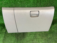 手套箱 SUBARU FORESTER OEM 66120SA140ND SG5 2007 WHITE 51E