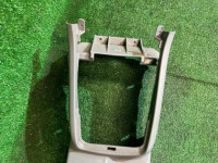 Porta-luvas e apoio de braço SUBARU FORESTER OEM 92113FE100ND SG5 2007 GREY 61K