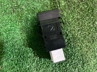 フォグランプスイッチ SUBARU FORESTER OEM 83001SA081 SG5 2007 EJ205 AT