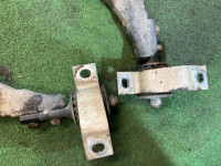 フロントアーム аллюминий SUBARU FORESTER OEM 20202SA120 20202SA051 SG5 2007 EJ205 AT