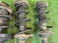 ストラット SUBARU FORESTER OEM 20360SA181 20360SA191 20380SA320 20310SA200 20310SA210 SG5 2007 EJ205 AT