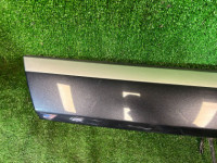 แผงตกแต่งฝากระโปรงท้าย цвет 61K SUBARU FORESTER OEM 91112SA622WG SG5 2007 GREY 61K