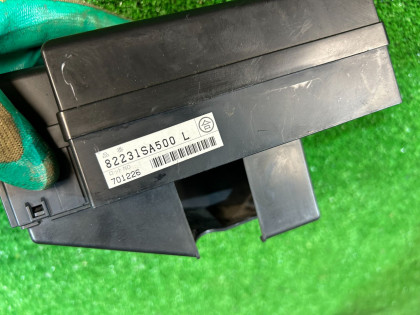 Caixa de fusíveis SUBARU FORESTER OEM 82231SA500 SG5 2007 EJ205 AT
