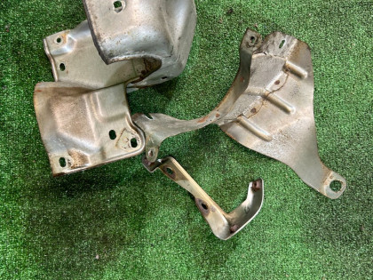 ฝาครอบกันความร้อนเทอร์โบ SUBARU FORESTER OEM 44031FE000 SG5 2007 EJ205 AT