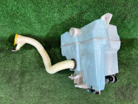 Depósito do lava-vidros SUBARU LEGACY OEM 86631AJ020 BR9 2010 EJ253