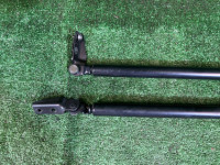 Амортизаторы крышки багажника SUBARU LANCASTER OEM 63260AE030 BHE BH9 BH5 1998 BEIGE 8L5