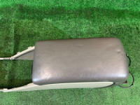 グローブボックス・アームレスト SUBARU LANCASTER OEM 92111AE010AD BHE BH9 1998 BEIGE 8L5