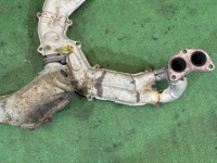 Catalizador выпускной коллектор SUBARU LANCASTER OEM 44109AE001, 44111AE051 BH9 1998 EJ254 AT