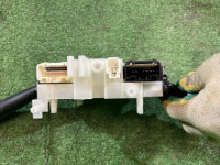 Блок подрулевых переключателей SUBARU LANCASTER OEM 83111AE020 BHE BH9 1998 EJ254 AT