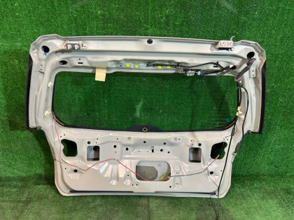 Porta da bagageira SUBARU LANCASTER OEM 60800AE040, 63011AE010, 84251AE060 BHE BH9 BH5 1998 BEIGE 8L5