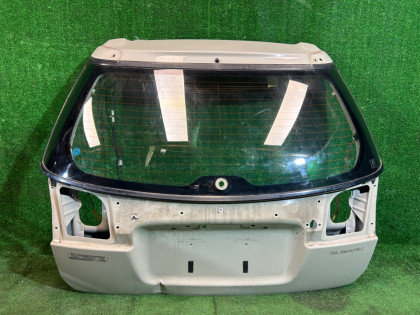 ประตูท้าย 60800AE040, 63011AE010, 84251AE060 SUBARU LANCASTER