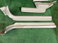 Frisos das embaladeiras 94060AE000GE 94060AE010GE 94061AE000GE 94061AE010GE SUBARU LANCASTER