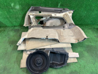 แผงบุห้องเก็บของท้าย 65576AE000, 65576AE010, 95066AE020GG 95066AE030GG SUBARU LANCASTER