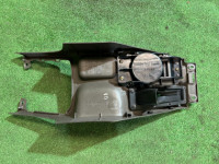 Подстаканник не закрывается SUBARU LANCASTER OEM 66150AE020DG, 92132AE000DG BHE BH9 1998 BEIGE 8L5
