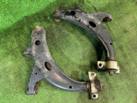 Braços de suspensão dianteiros SUBARU LANCASTER OEM 20201AC100, 20201AC110, 20200AA200, 20200AA210 BHE BH9 1998 EJ254 AT