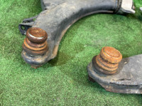 Braços de suspensão dianteiros SUBARU LANCASTER OEM 20201AC100, 20201AC110, 20200AA200, 20200AA210 BHE BH9 1998 EJ254 AT