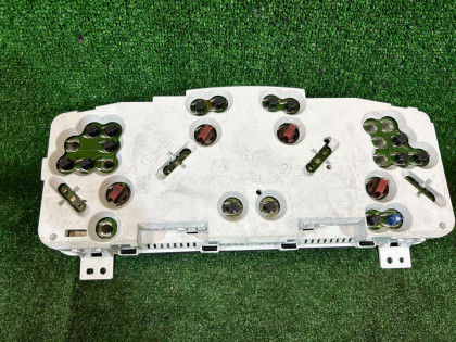 メーターパネル SUBARU LANCASTER OEM 85012AE090 BH9 1998 EJ254 AT