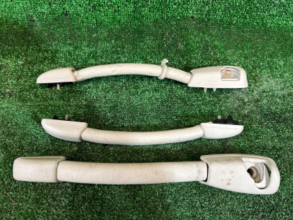 Ручки потолка SUBARU LANCASTER OEM 92043AE000GF 92041AE020GF 92041AE030GF BHE BH9 BH5 1998 BEIGE 8L5