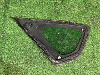 Vidro lateral fixo direito TOYOTA PRIUS OEM 62710-47040 ZVW30 2013