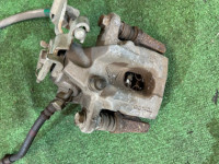 Maxila de travão traseira esquerda TOYOTA PRIUS OEM 47850-12151 ZVW30 2013 2ZRFXE