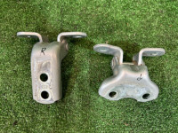 右フロントドアヒンジ TOYOTA PRIUS OEM 6871012151 ZVW30 2013 SILVER 1F7