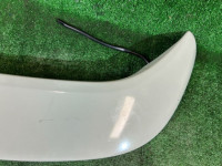 Alerón SUBARU LANCASTER OEM 96031AE000 BH9 2000 BEIGE 8L5