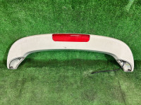 Alerón SUBARU LANCASTER OEM 96031AE000 BH9 2000 BEIGE 8L5