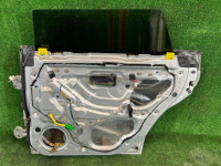 Right rear door цвет 01G SUBARU LEGACY OEM 60400AE400 BH5 2002 SILVER 01G