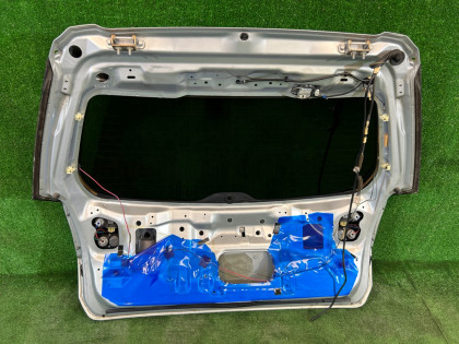 Porta da bagageira цвет 01G SUBARU LEGACY OEM 60800AE040 BH5 2002 SILVER 01G