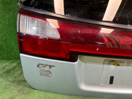 Porta da bagageira цвет 01G SUBARU LEGACY OEM 60800AE040 BH5 2002 SILVER 01G