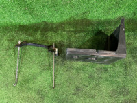バッテリーステー SUBARU LEGACY OEM 82122AA031 82161AA040 82182AA040 BH5 2002
