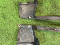油箱固定带 SUBARU LEGACY OEM 42017AE010  42017AE000 BH5 2002 EJ206 AT