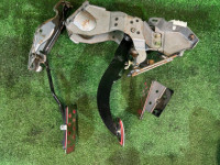 ペダル STI SUBARU LEGACY OEM 36011AE000 37122AC030 BH5 2002 SILVER 01G