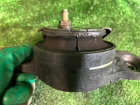 エンジンマウント пара SUBARU LEGACY OEM 41022AE001 41022AE011 BH5 2002 EJ206 AT