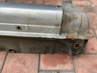 Embaladeira direita металл SUBARU LEGACY OEM 51415AE021 BH5 2002 SILVER 01G