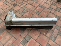 Embaladeira esquerda металл SUBARU LEGACY OEM 51415AE031 BH5 2002 SILVER 01G